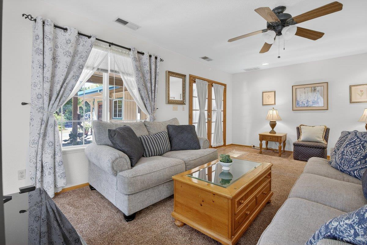 1222 Via Del Sol Road Salinas, CA 93907 - Photo 15 of 45