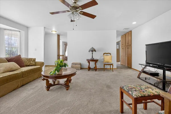 $1,350,000 | 1222 Via Del Sol Road, Salinas, CA 93907