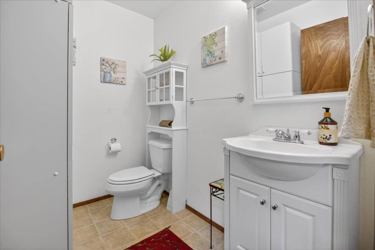 1222 Via Del Sol Road Salinas, CA 93907 - Photo 19 of 45