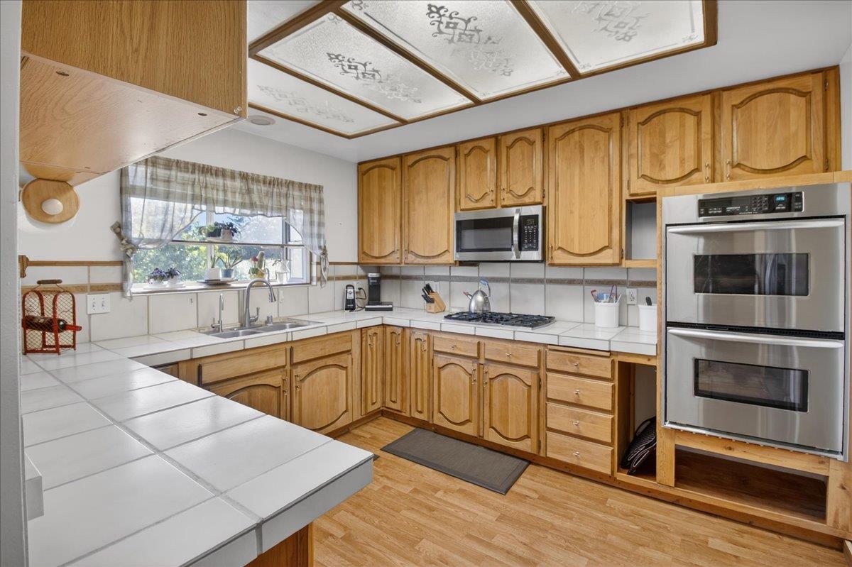 1222 Via Del Sol Road Salinas, CA 93907 - Photo 24 of 45