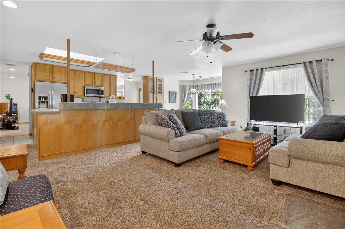1222 Via Del Sol Road Salinas, CA 93907 - Photo 27 of 45