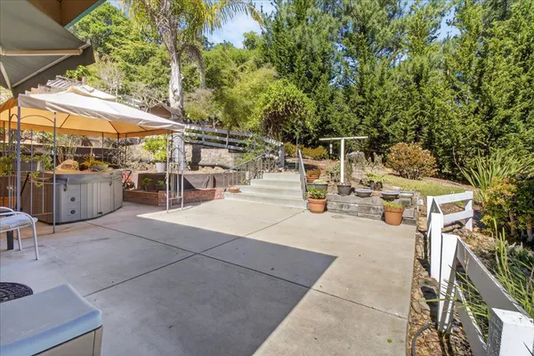 $1,350,000 | 1222 Via Del Sol Road, Salinas, CA 93907