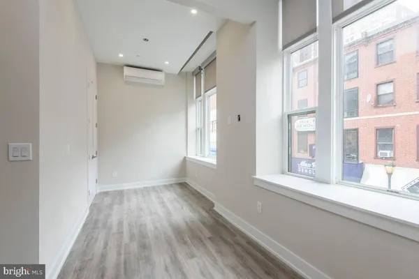 $1,475 | 802 Sansom Street, Unit 201, Philadelphia, PA 19107