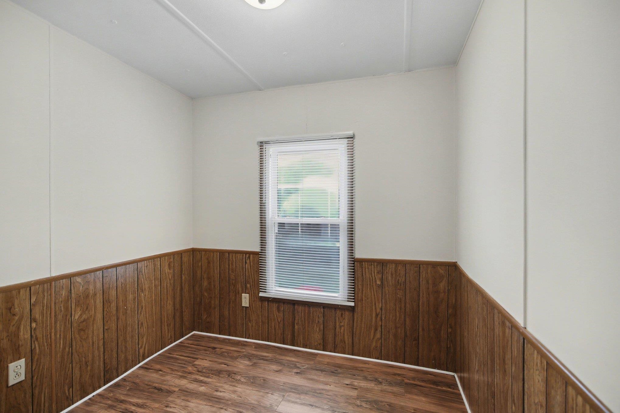 11 Dover Street Murrells Inlet, SC 29576 - Photo 9 of 29