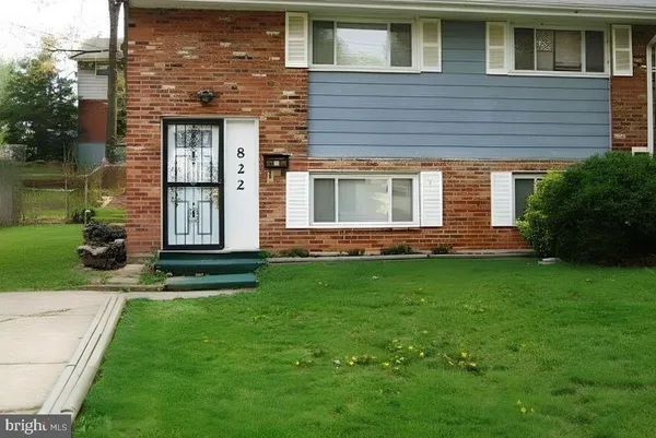 $305,000 | 822 Booker Place, Capitol Heights, MD 20743
