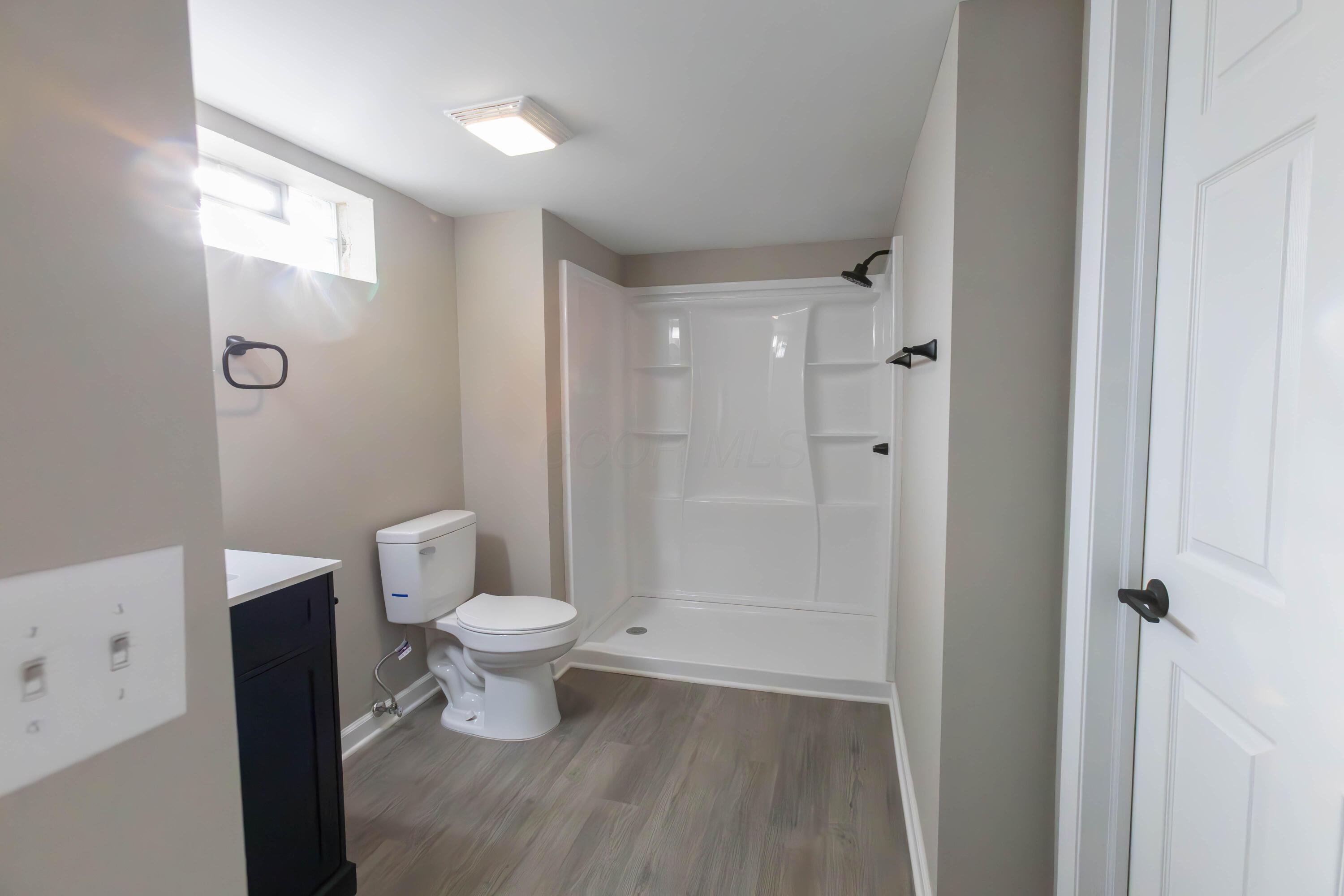2025 Tupsfield Road Columbus, OH 43229 - Photo 20 of 29 R1 (20)