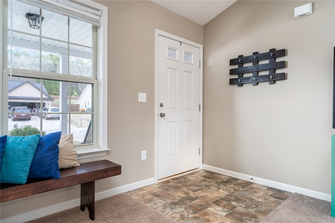 1015 St Charles Way Anderson, SC 29621 - Photo 5 of 27 Gallery Image 5