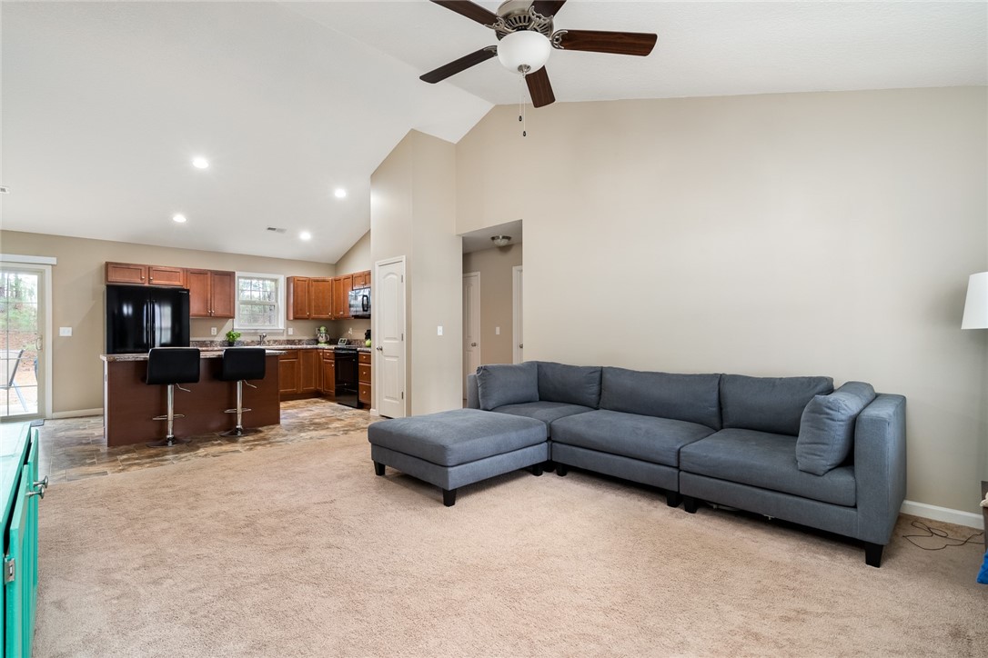 1015 St Charles Way Anderson, SC 29621 - Photo 6 of 27 Gallery Image 6