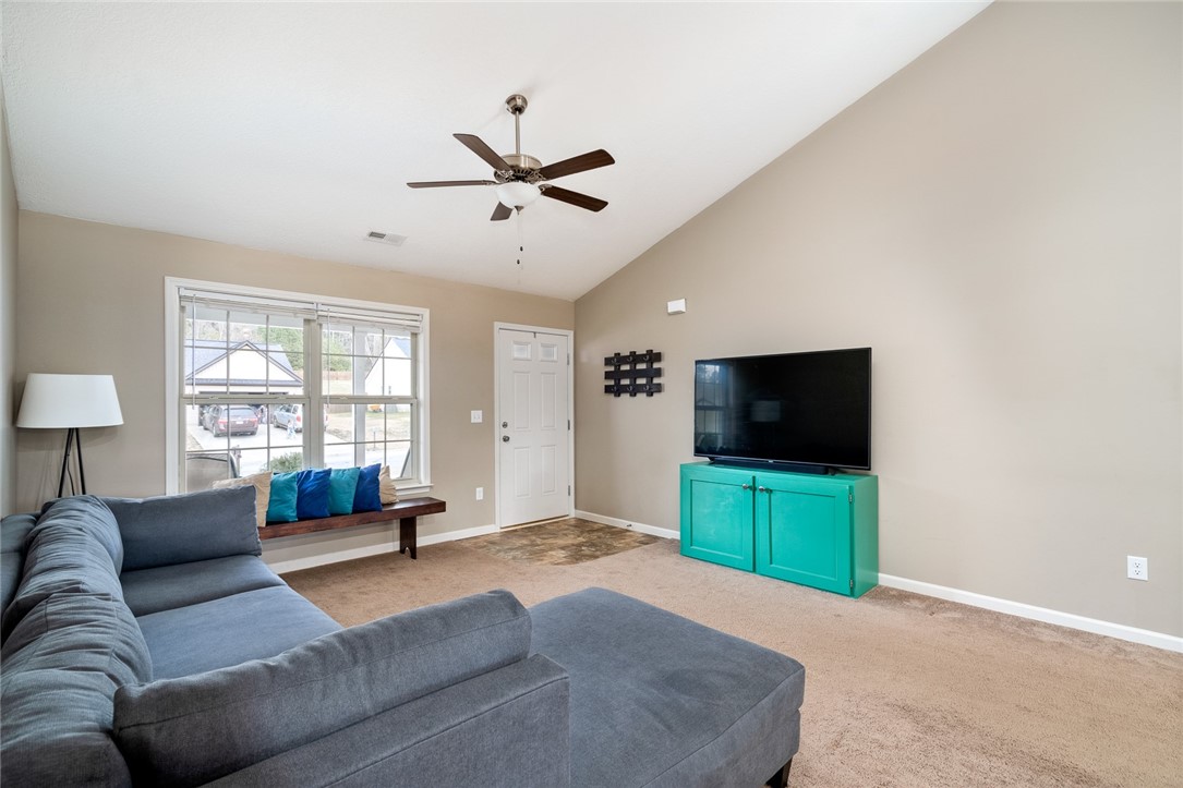 1015 St Charles Way Anderson, SC 29621 - Photo 7 of 27 Gallery Image 7