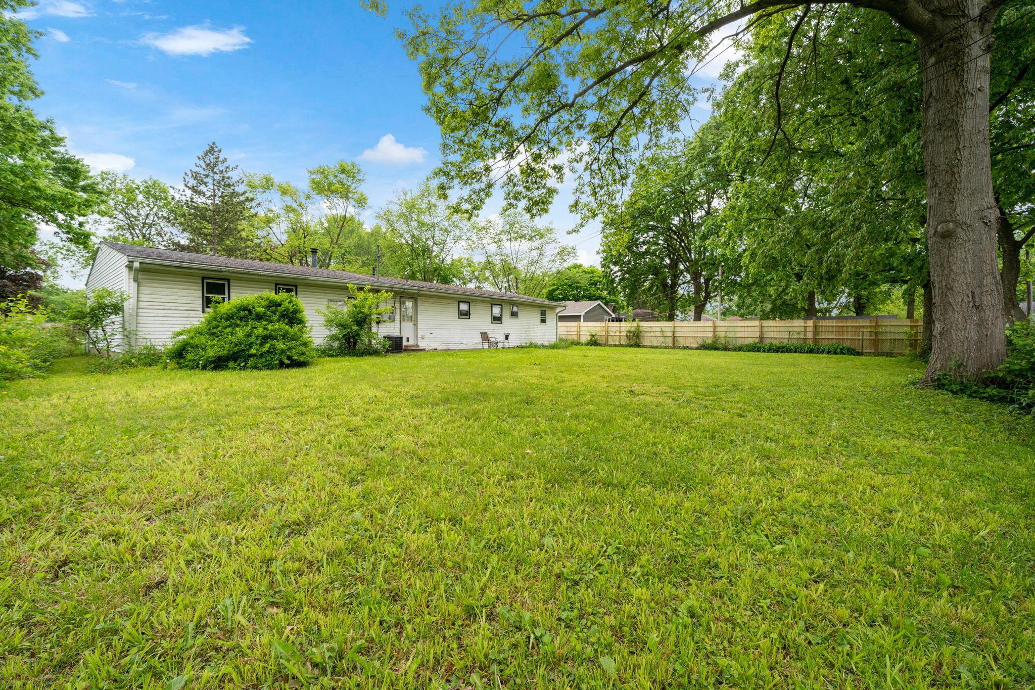 1634 Case Road Columbus, OH 43224 - Photo 30 of 40 35-web-or-mls-DSC05817
