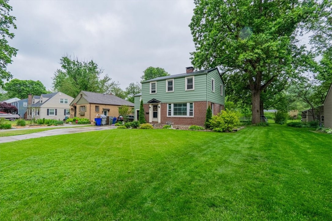 2255 West Forest Avenue Decatur, IL 62522 - Photo 3 of 30