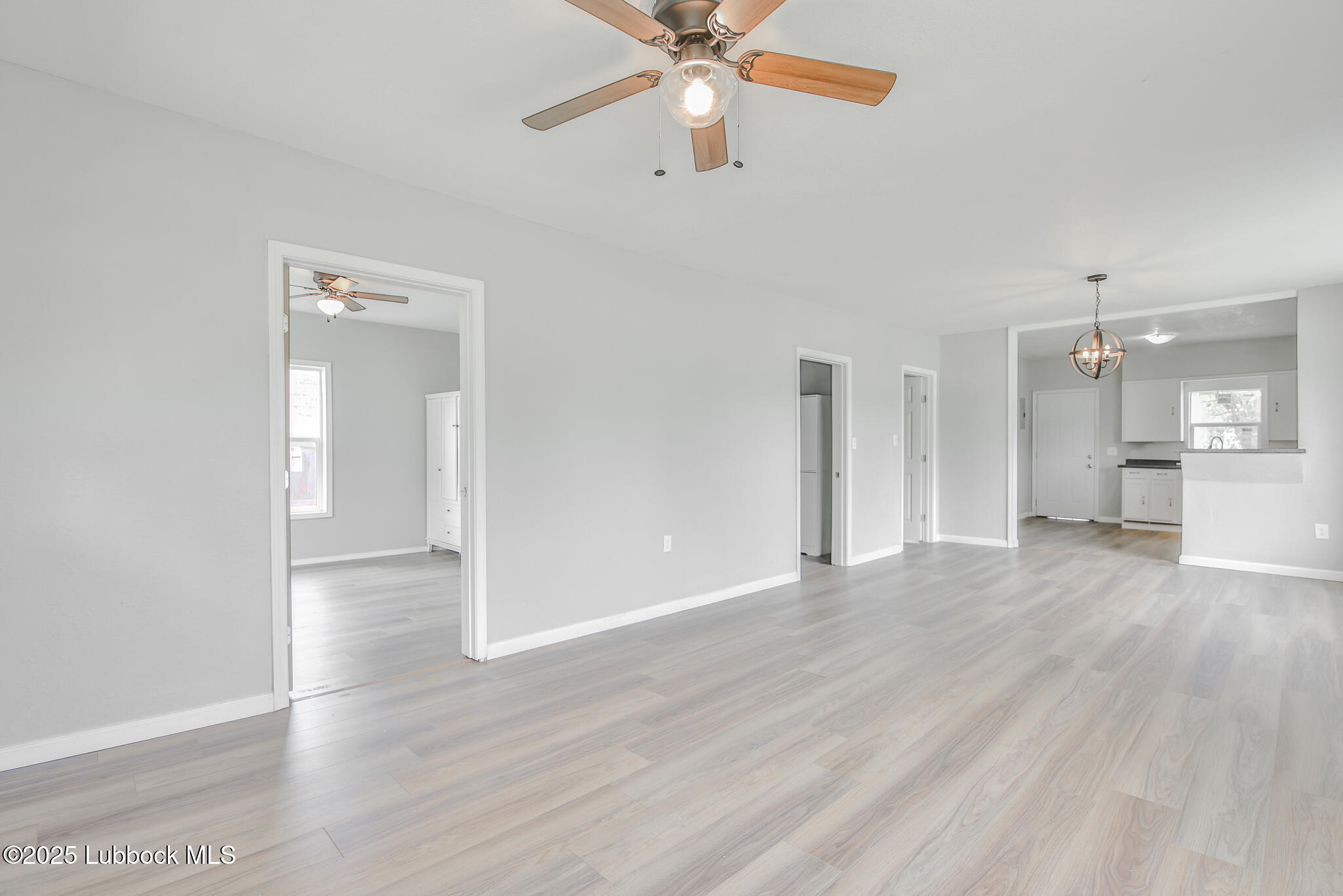 115 Yonkers Street Plainview, TX 79072 - Photo 5 of 28 Haleydphotography-14