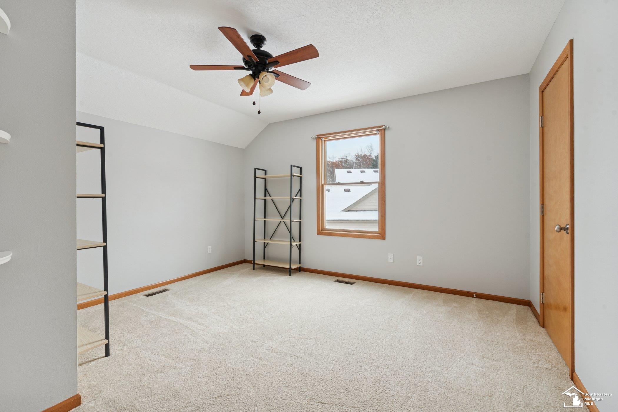 8415 Wolverine Road Temperance, MI 48182 - Photo 36 of 53 50194775-fc78ae15-ca74-47bd-90ef-07a755965922.JPG