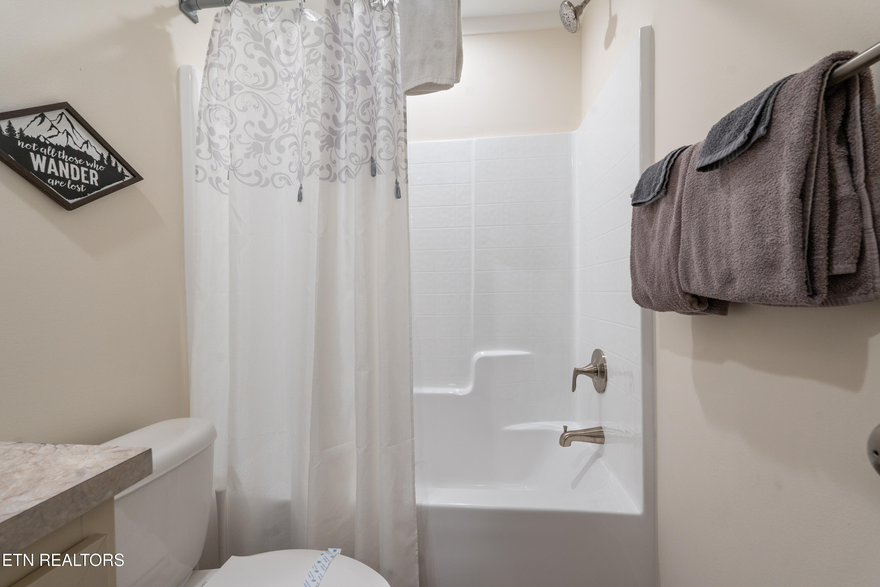 743 Pollard Road Kodak, TN 37764 - Photo 6 of 14 DSC01022