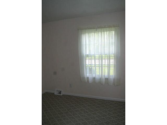 376 Danhurst Road Columbus, OH 43228 - Photo 16 of 24 Gallery Image 16