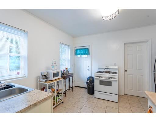 59 State St Terrace Springfield, MA 01109 - Photo 9 of 22 Gallery Image 9
