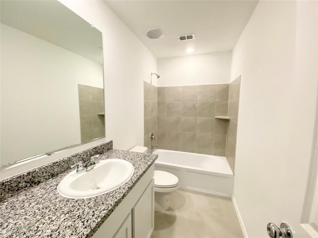 6905 Adderly Road Pilot Point, TX 76258 - Photo 8 of 11