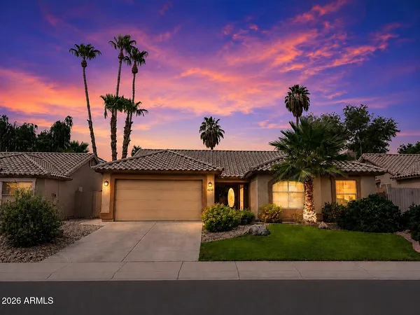 $2,750 | 6322 West Potter Drive, Glendale, AZ 85308