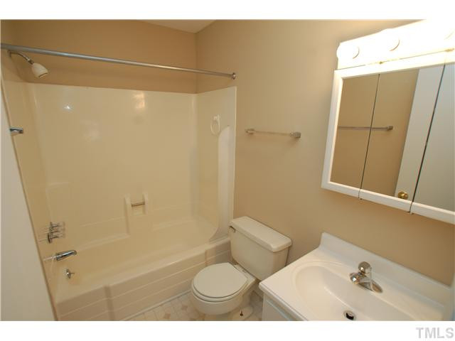 5925 Farm Gate Road Raleigh, NC 27606 - Photo 11 of 12 Bathroom