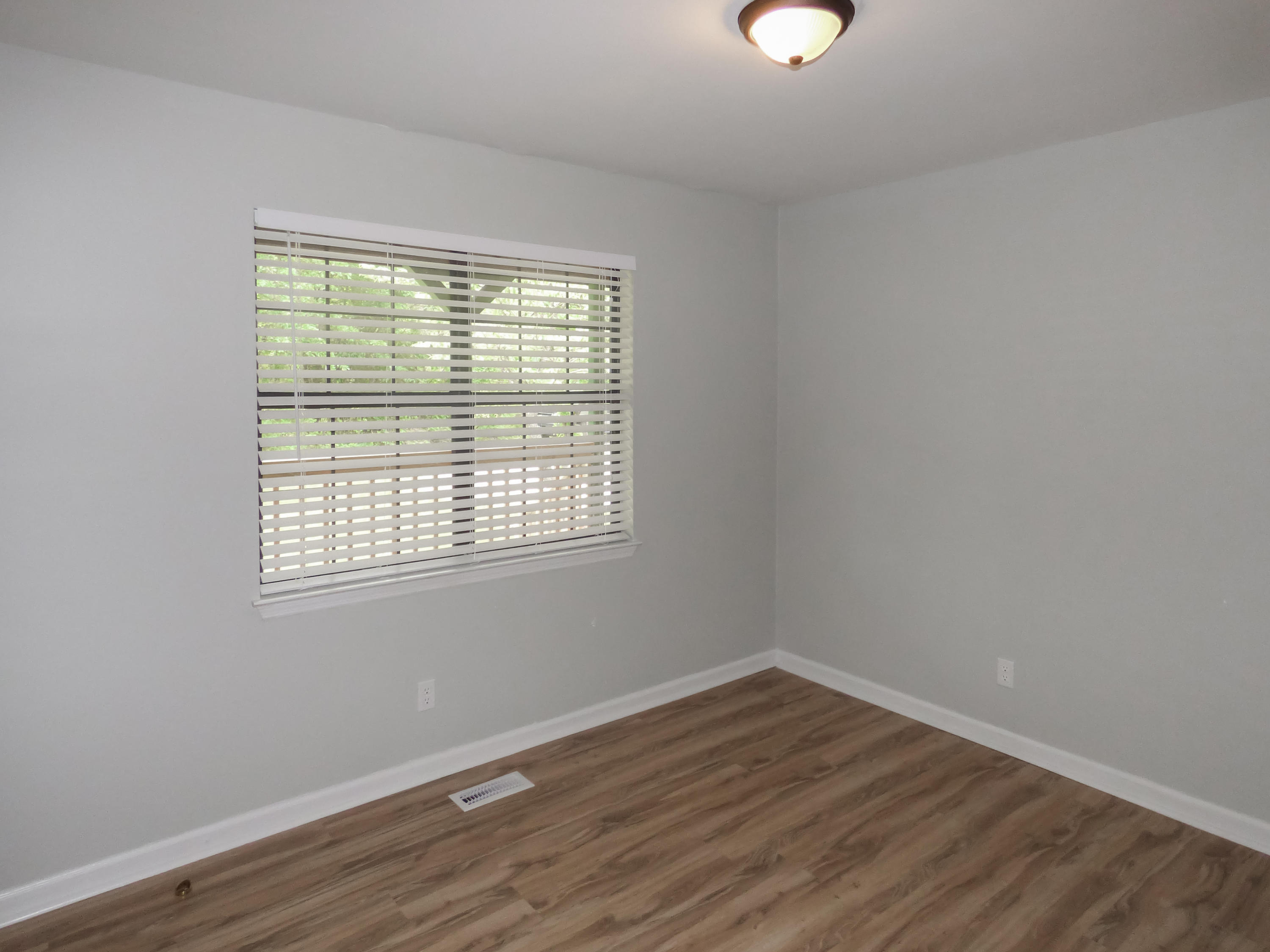 309 Oneil Road Trion, GA 30753 - Photo 13 of 31 P1020495