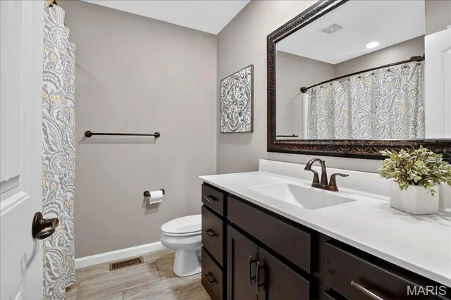 $510,000 | 1613 Ontario Drive, Waterloo, IL 62298