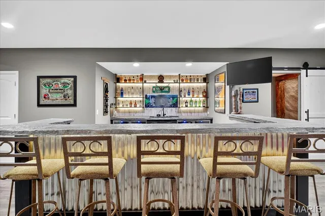 $510,000 | 1613 Ontario Drive, Waterloo, IL 62298