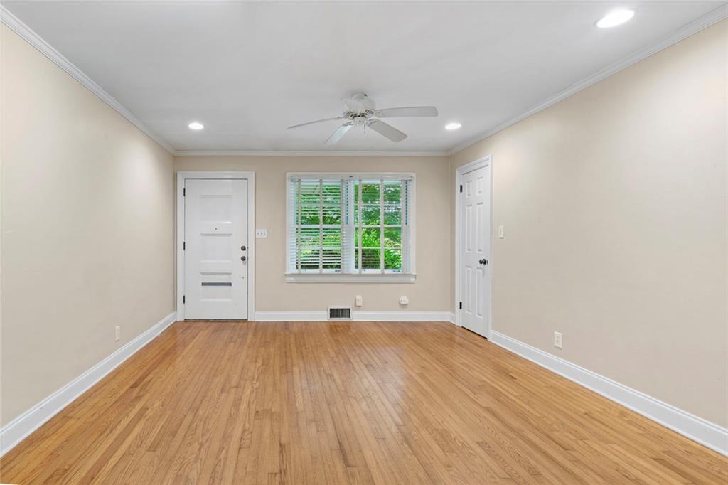 129 Parkside Circle Decatur, GA 30030 - Photo 12 of 62
