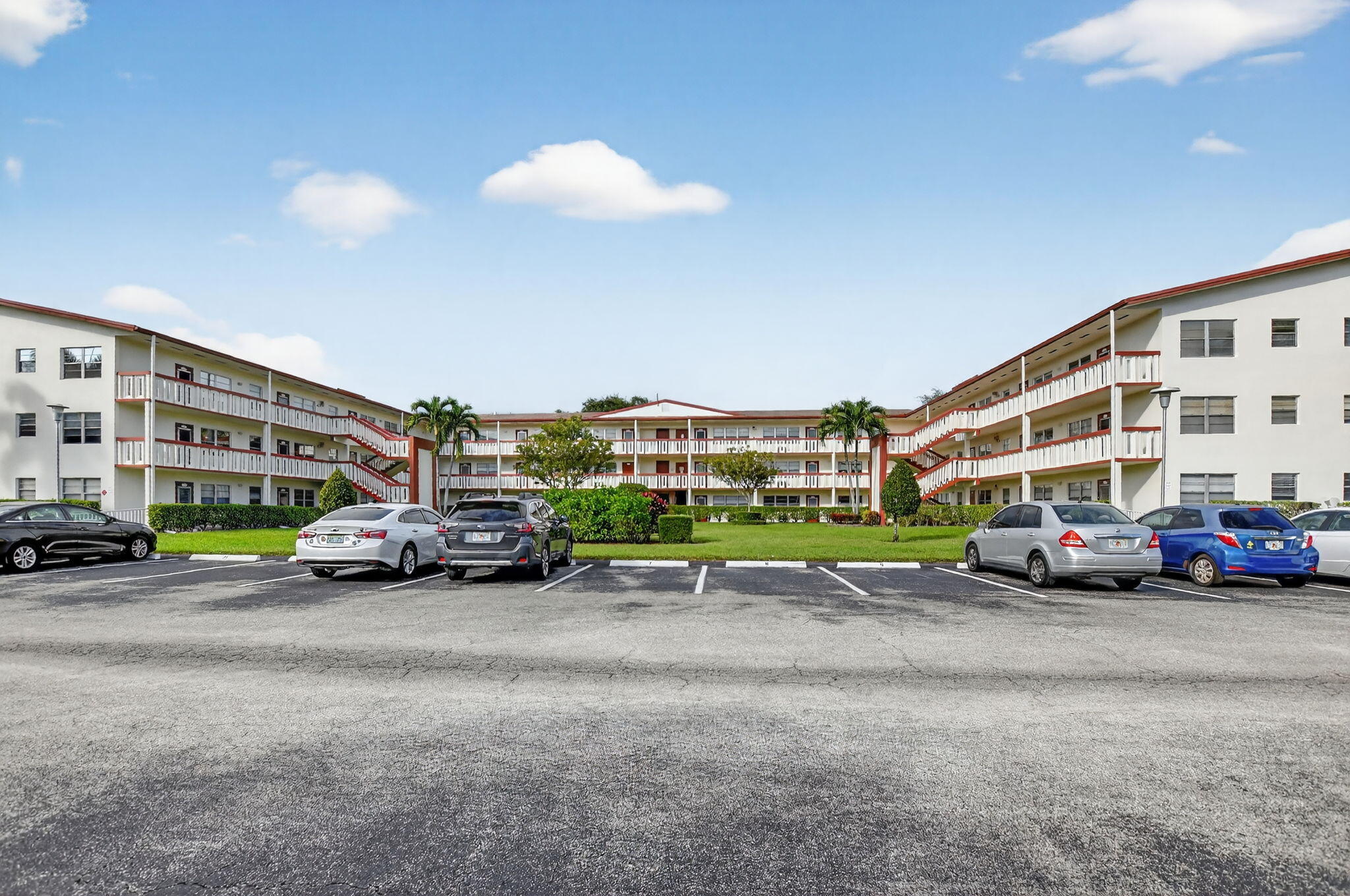 277 Brighton Drive, Unit G Boca Raton, FL 33434 - Photo 1 of 44 1-web-or-mls-DSC_8147