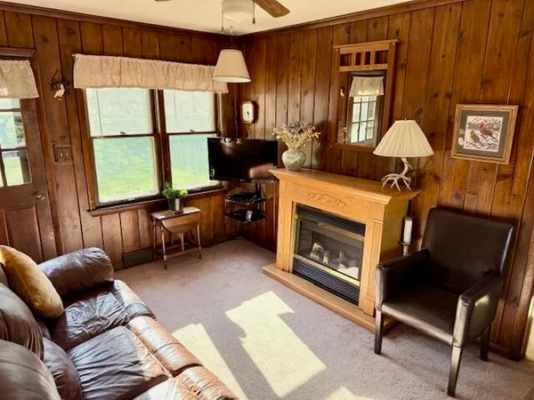 $409,000 | 4480 North 150th Street, Brookfield, WI 53005