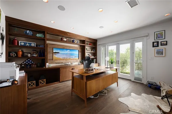 $6,495,000 | 519 Signal Road, Newport Beach, CA 92663