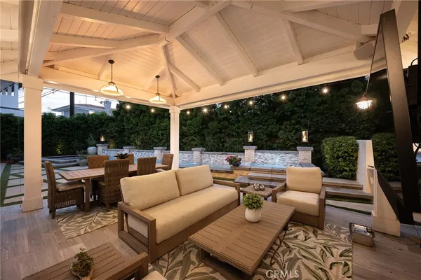 $6,495,000 | 519 Signal Road, Newport Beach, CA 92663