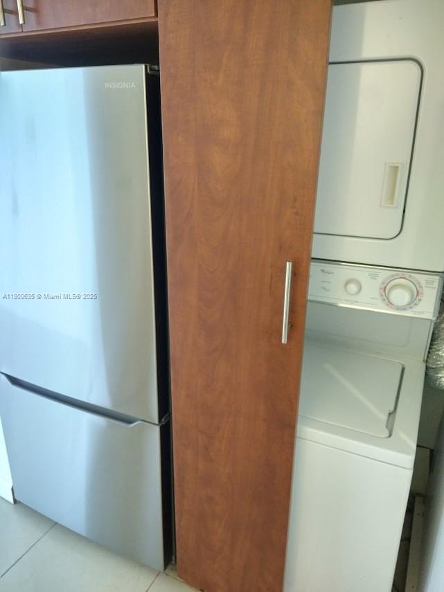 200 Southeast 15th Road, Unit 9B Miami, FL 33129 - Photo 21 of 39 a close up of a washer and dryer