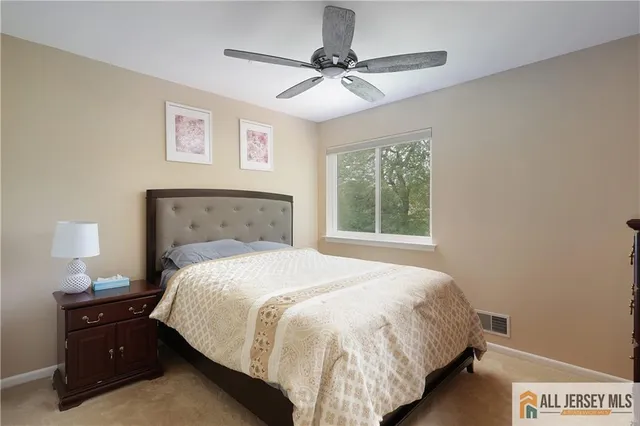 $4,000 | 160 Buttonwood Drive, Piscataway, NJ 08854