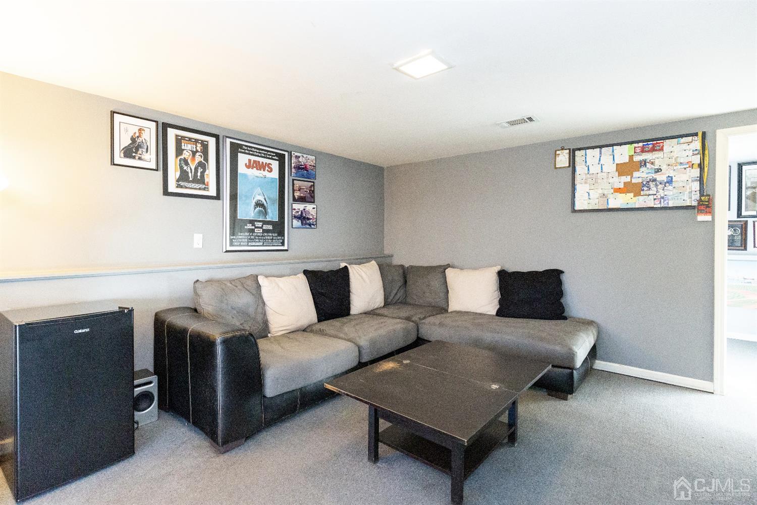 2 Winslow Road Edison, NJ 08837 - Photo 25 of 67 Gallery Image 25