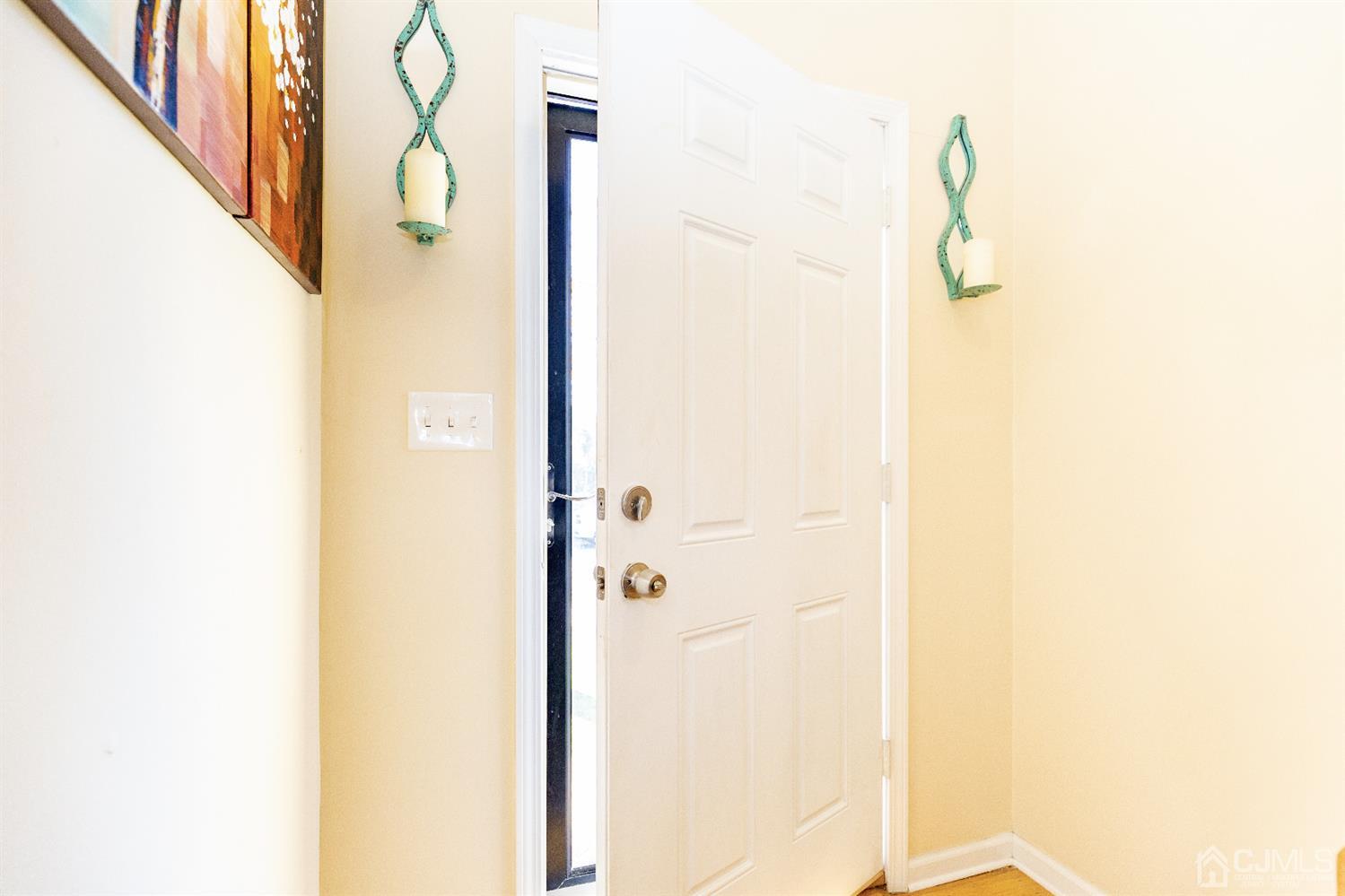 2 Winslow Road Edison, NJ 08837 - Photo 4 of 67 Gallery Image 4
