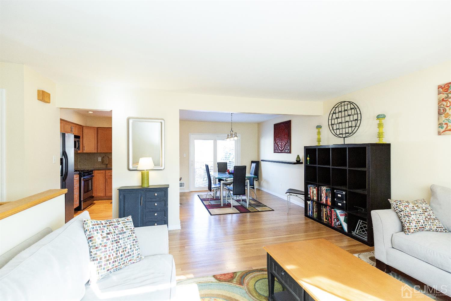 2 Winslow Road Edison, NJ 08837 - Photo 8 of 67 Gallery Image 8