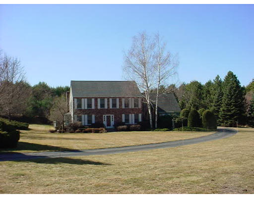 13 Woodridge Road Wayland, MA 01778 - Photo 1 of 1 Gallery Image 1