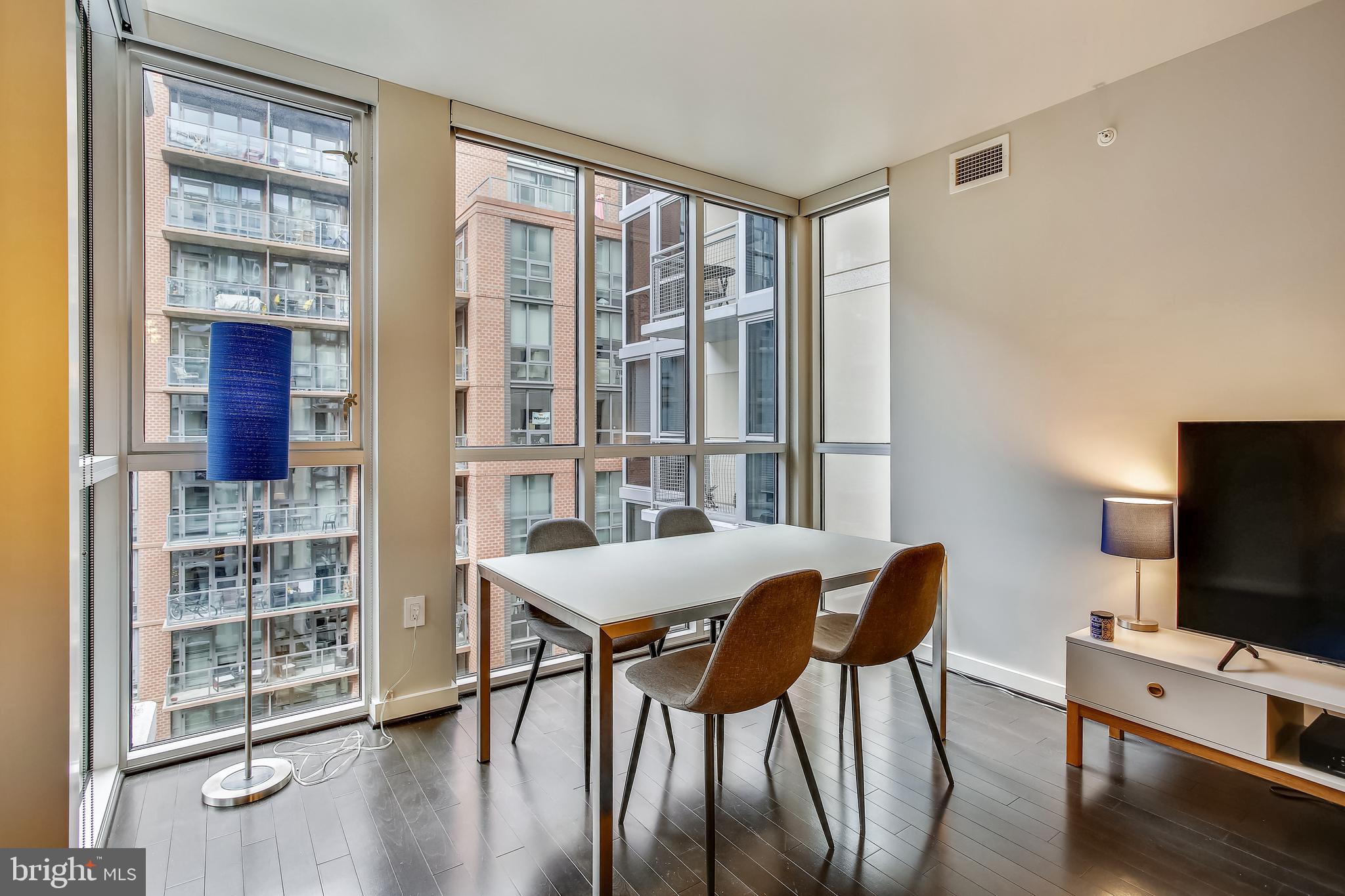1025 First Street Southeast, Unit 901 Washington, DC 20003 - Photo 20 of 99 Living Room