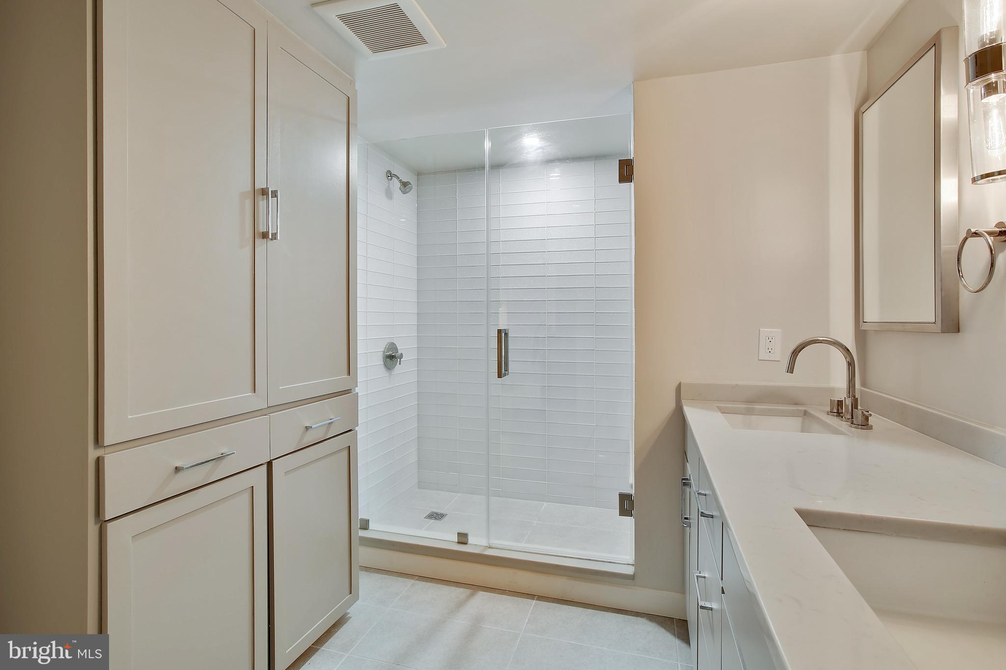 1025 First Street Southeast, Unit 901 Washington, DC 20003 - Photo 26 of 99 Bath w/framless oversized shower