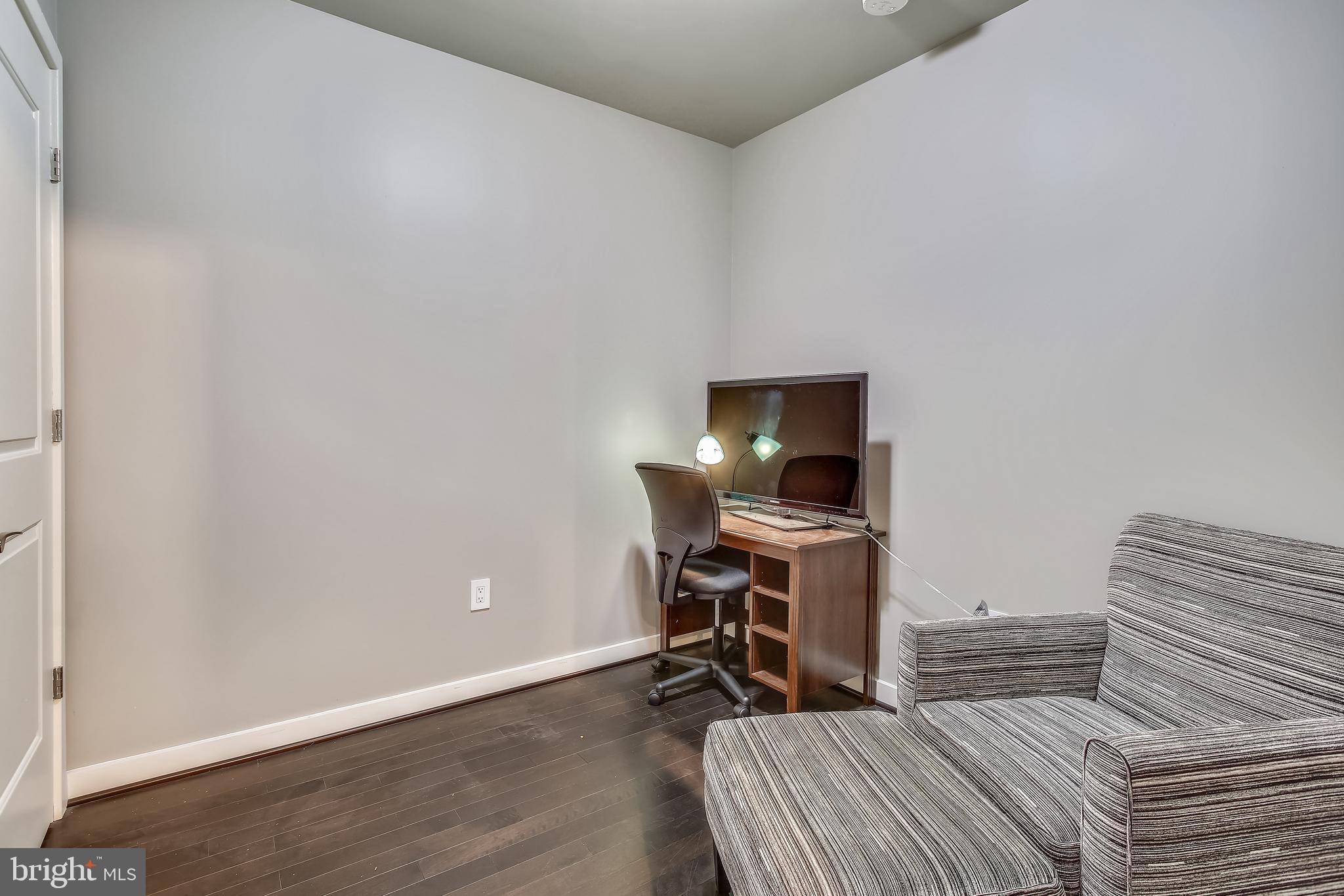 1025 First Street Southeast, Unit 901 Washington, DC 20003 - Photo 27 of 99 Den