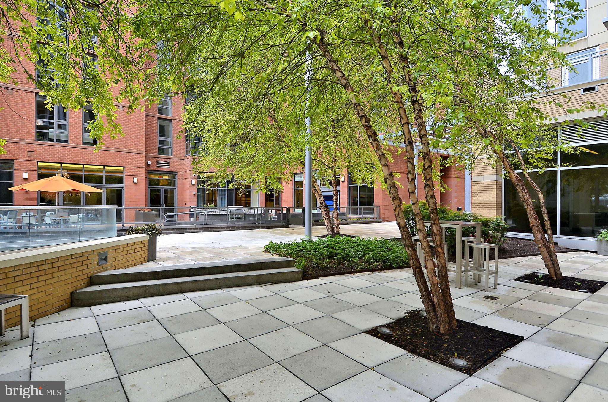 1025 First Street Southeast, Unit 901 Washington, DC 20003 - Photo 35 of 99 Courtyard