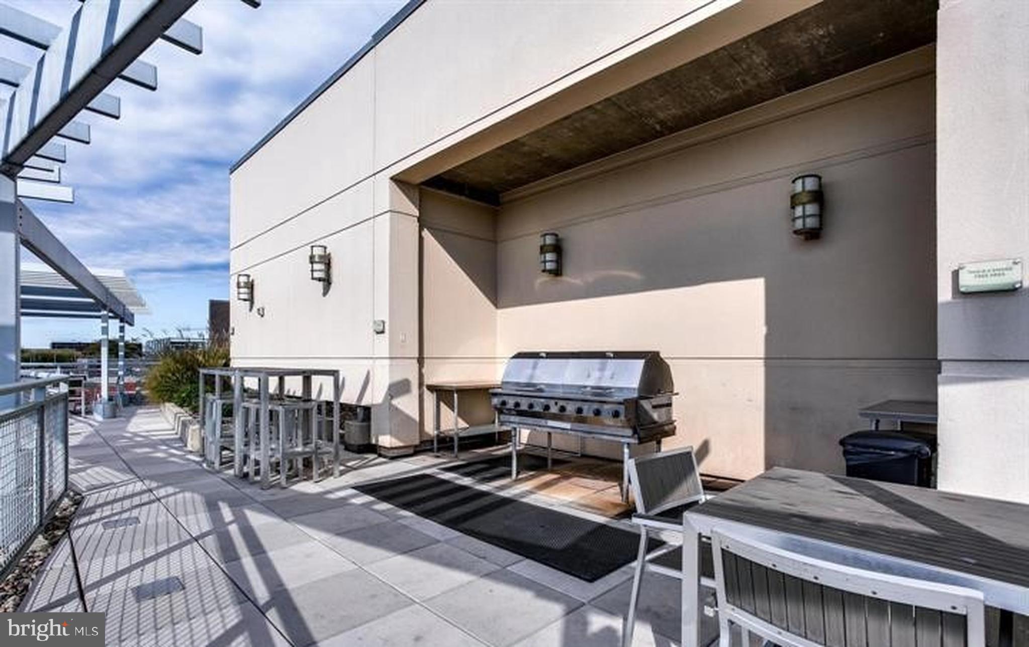 1025 First Street Southeast, Unit 901 Washington, DC 20003 - Photo 53 of 99 Roof Grilling Area