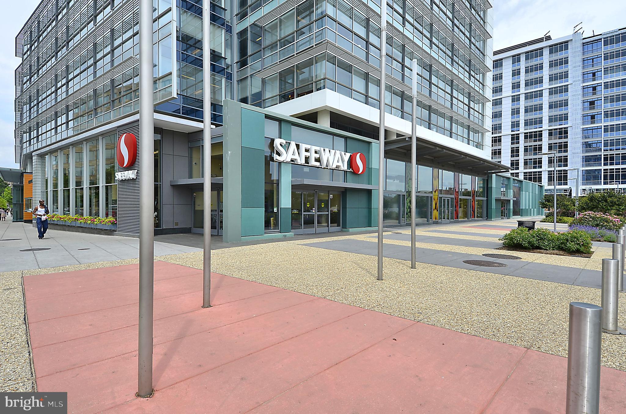 1025 First Street Southeast, Unit 901 Washington, DC 20003 - Photo 63 of 99 Safeway