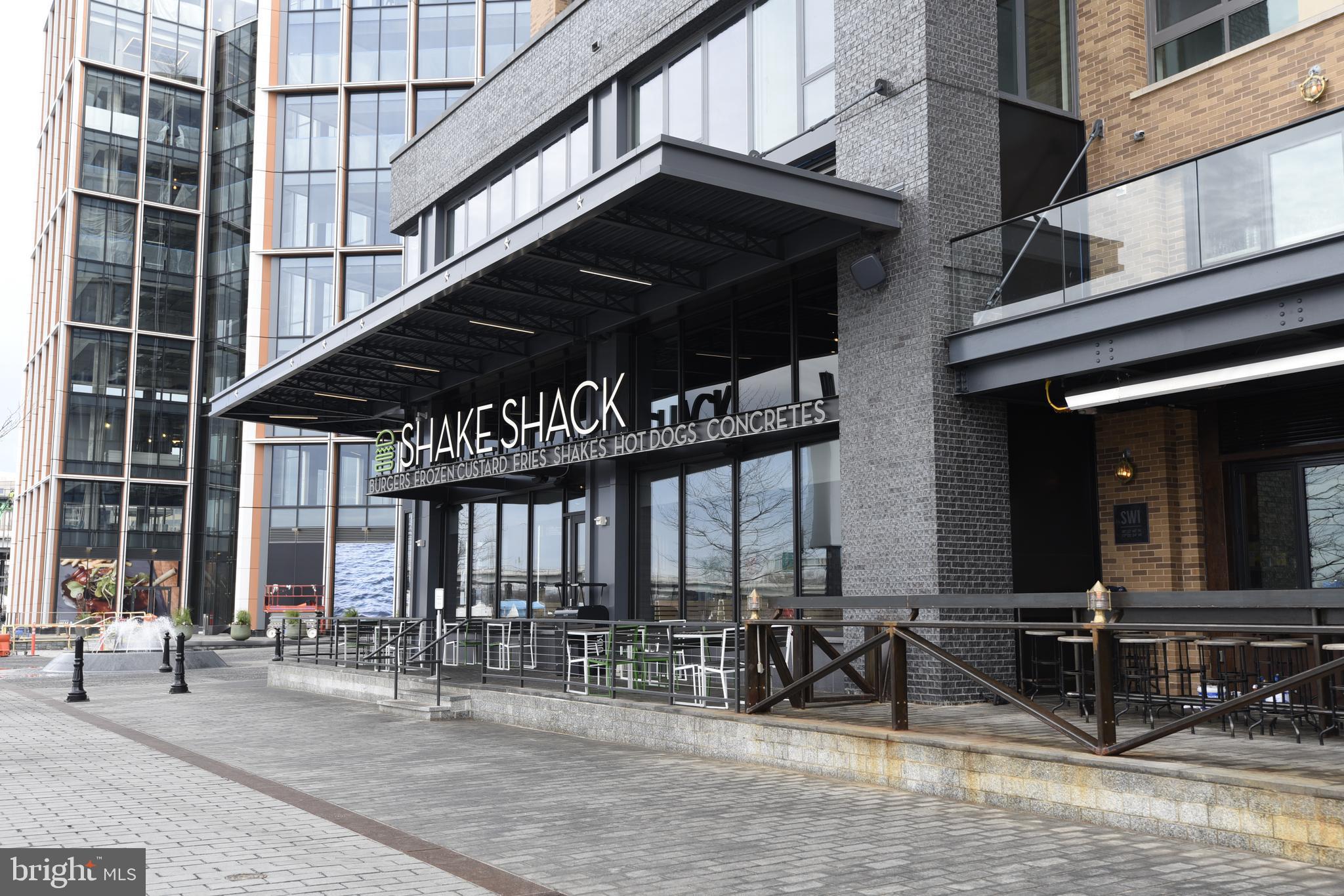 1025 First Street Southeast, Unit 901 Washington, DC 20003 - Photo 89 of 99 The Wharf