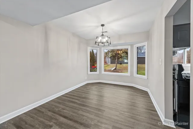 $479,000 | 1700 Wildwood Lane, Hanover Park, IL 60133