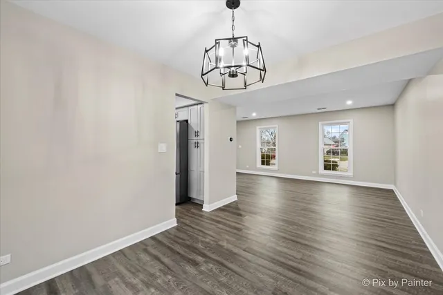 $479,000 | 1700 Wildwood Lane, Hanover Park, IL 60133