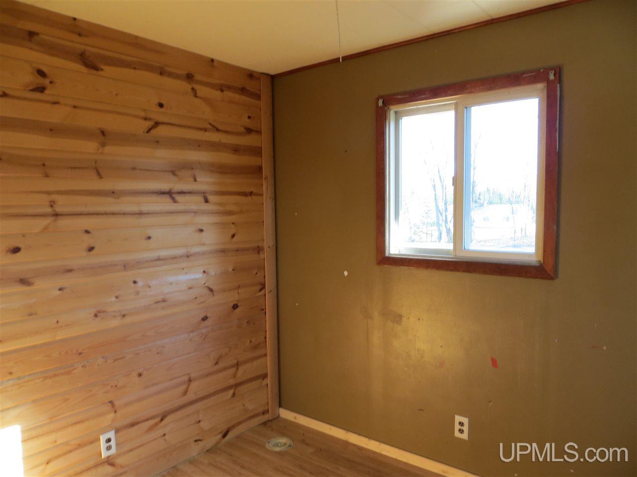 6843 Caps Creek Road Republic, MI 49879 - Photo 5 of 30