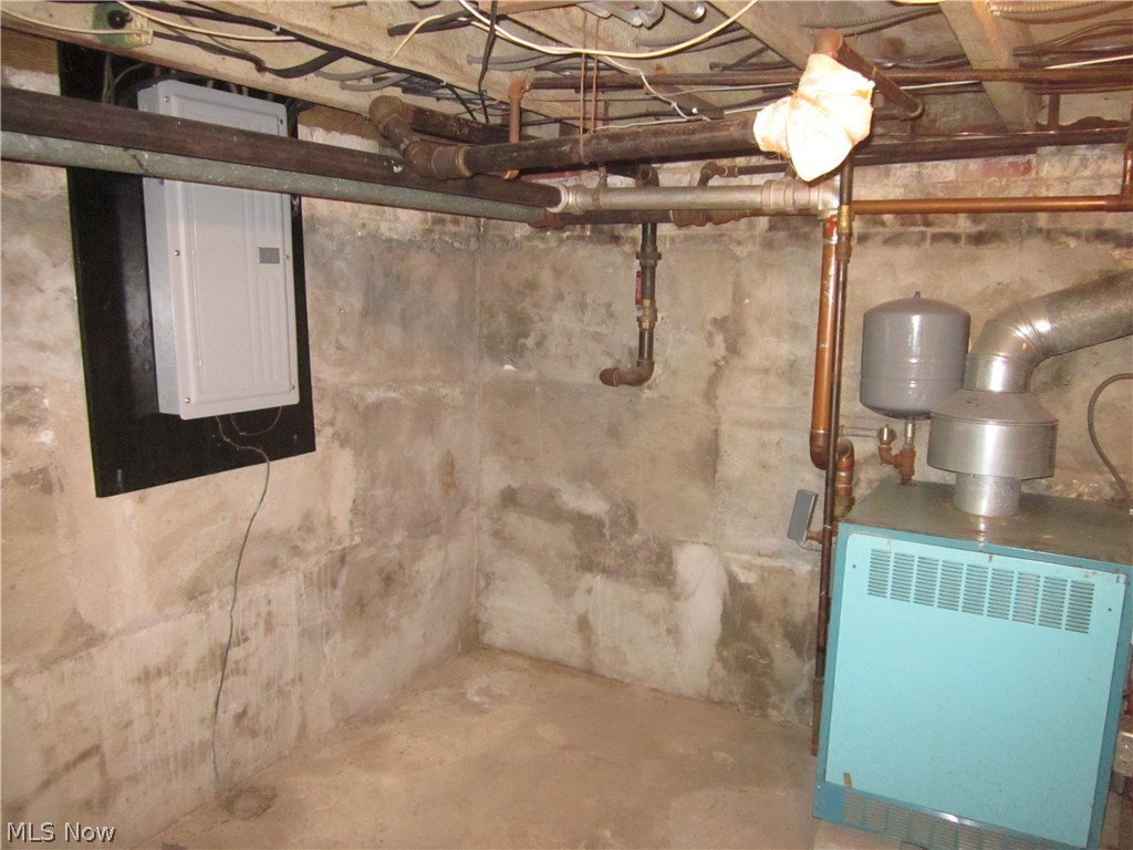 5789 Rhodes Road Kent, OH 44240 - Photo 12 of 16 Gallery Image 12