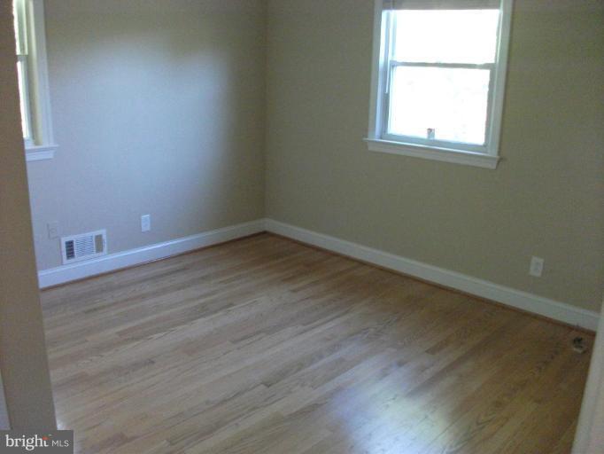 4504 Henderson Road Temple Hills, MD 20748 - Photo 9 of 15 Bedroom #1
