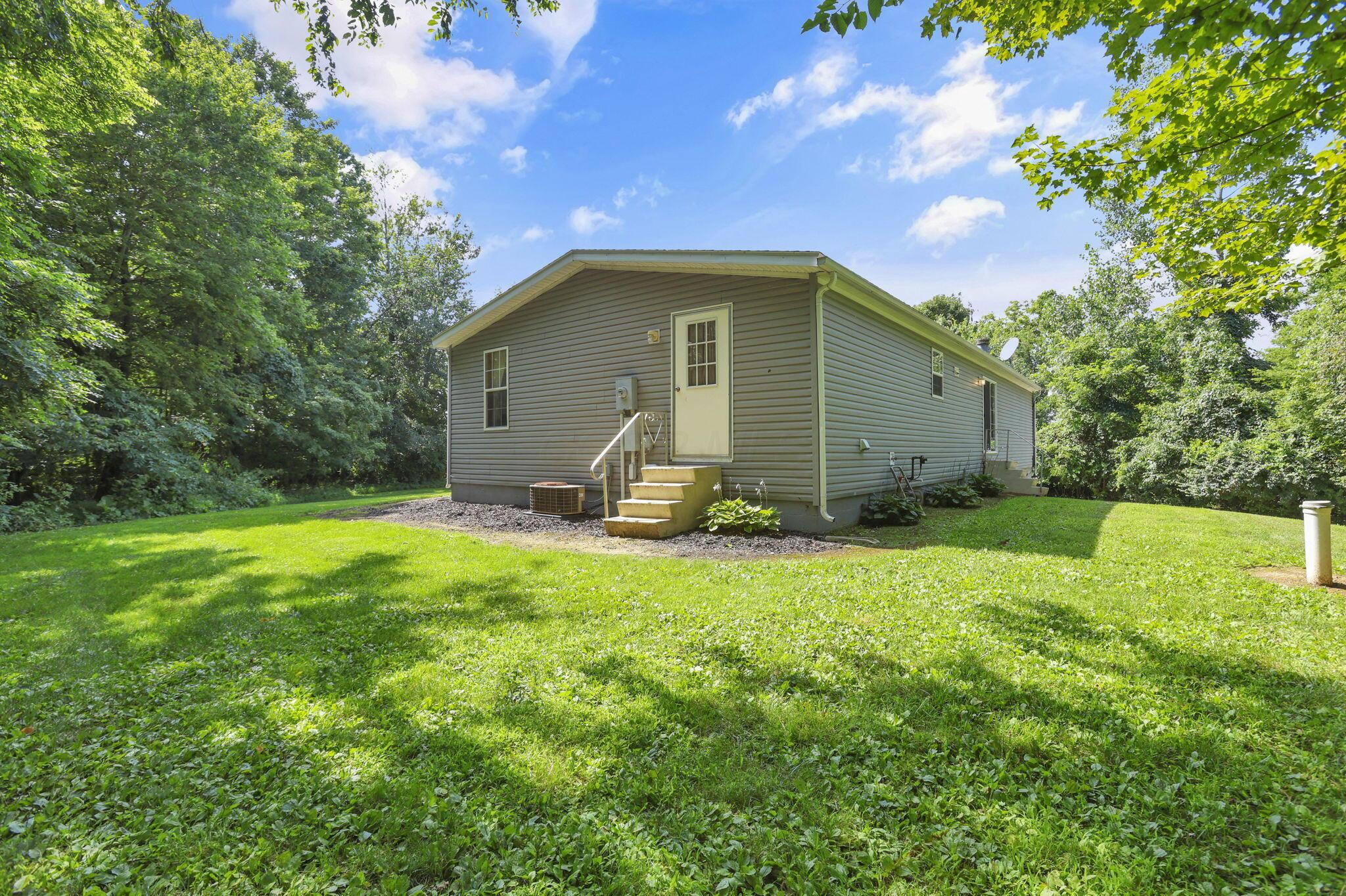 19600 Hampshire Road Utica, OH 43080 - Photo 52 of 70 55-web-or-mls-7W3A7313